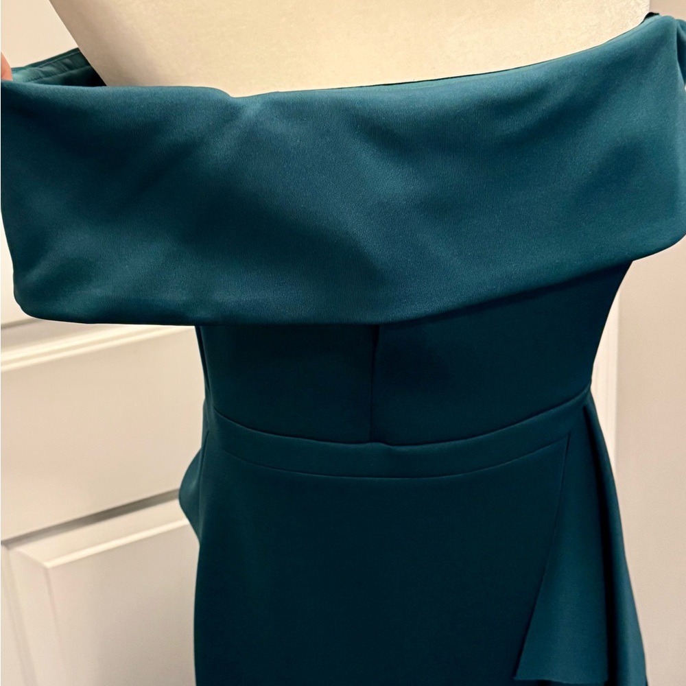 AQUA off shoulder emerald green Dress with Ruffle Detail. Flattering!